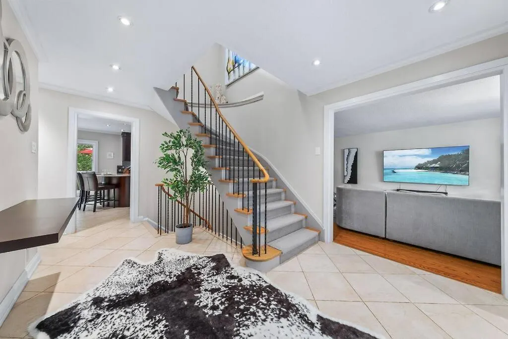 Private Bedroom In A House Close To Subway With Free Parking Toronto 0*,